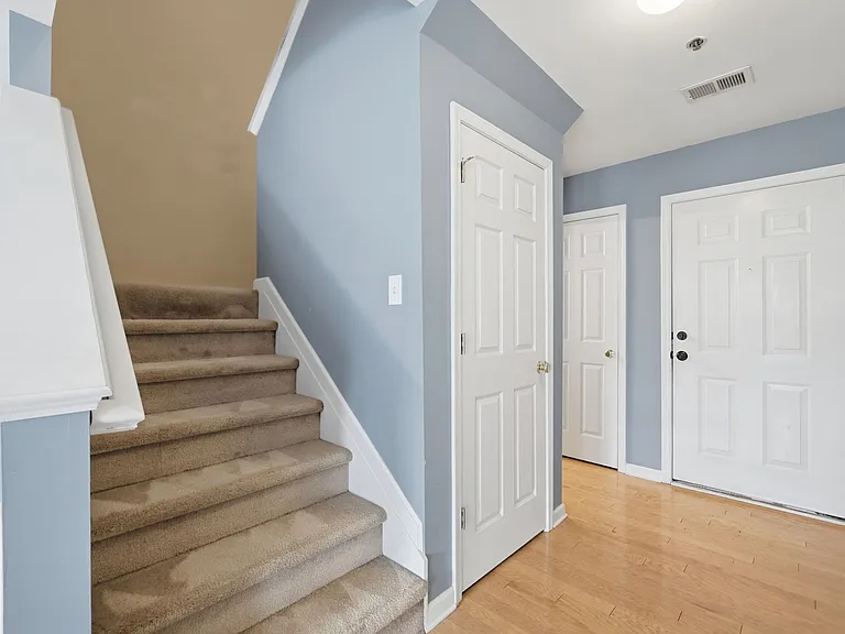 247 Cottonwood Creek Cir #1 — Photo 8