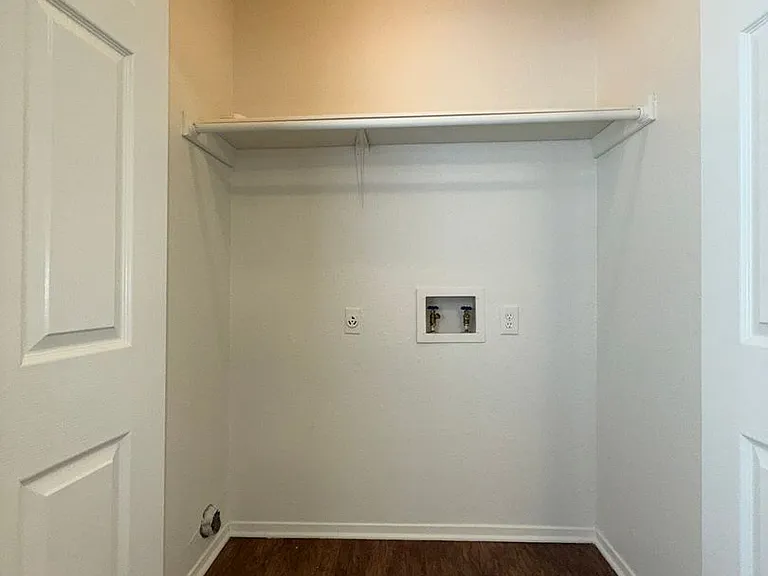 5501 Rose Hill Cir — Photo 11