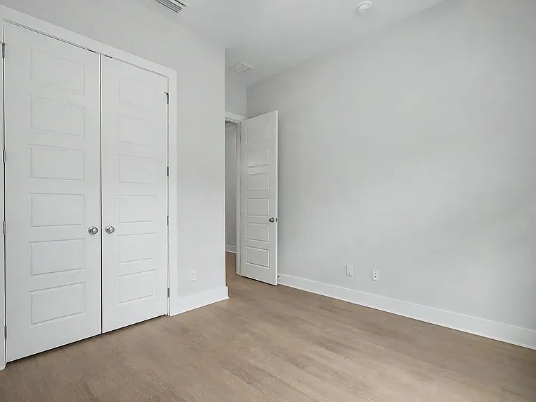 3065 Four Oaks Blvd — Photo 11