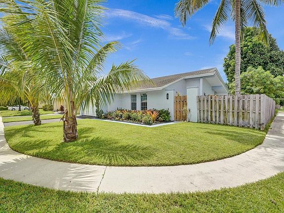 2nd image of 9380 NW 39th Court
