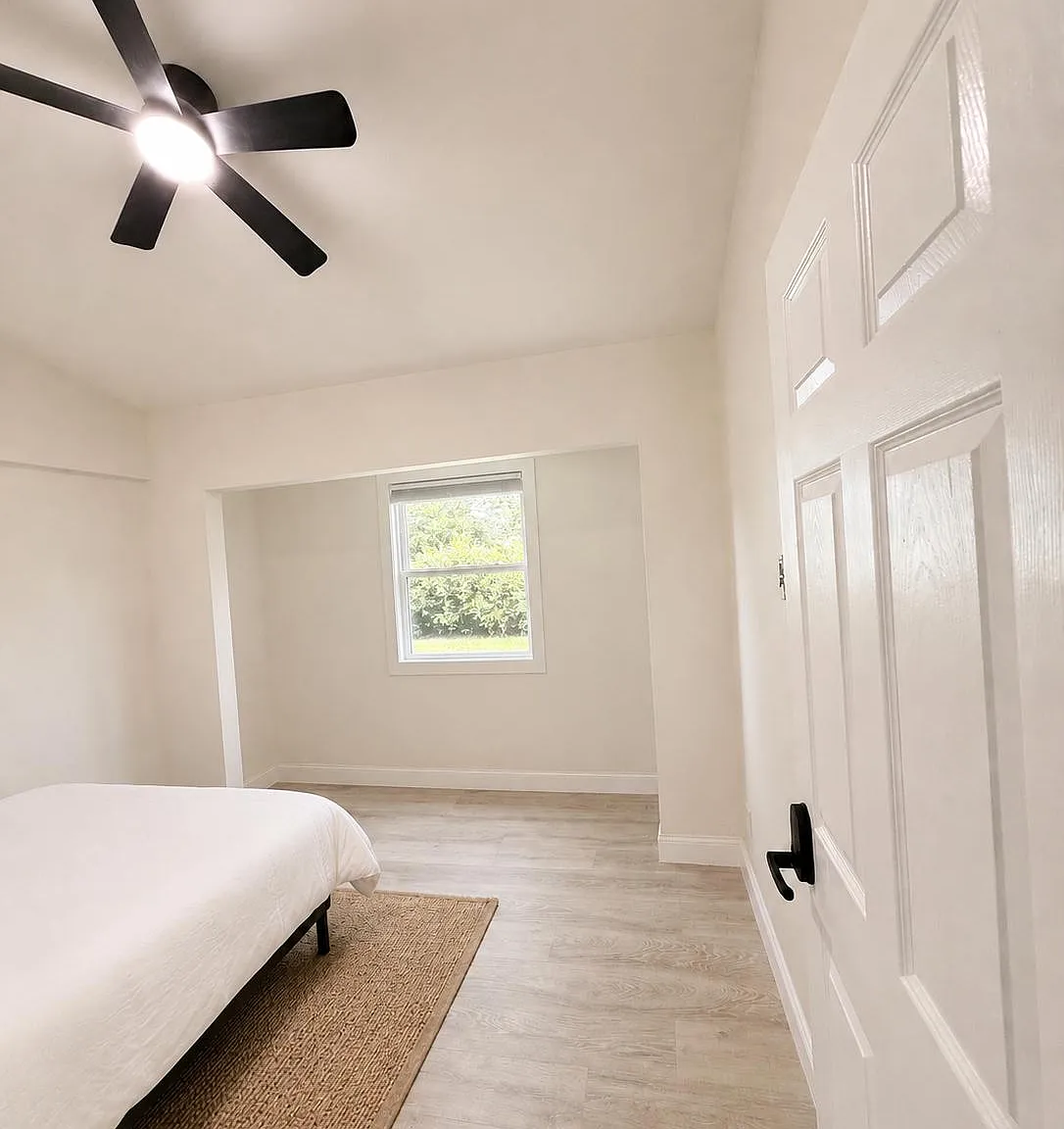 4 bed, 2.0 bath, 1252 sqft, $888 — Photo 2