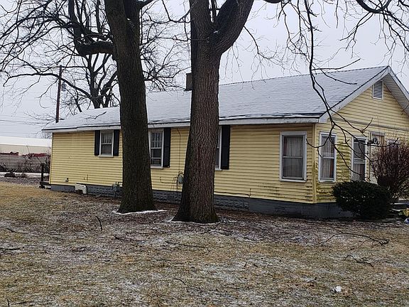2nd image of 6 S Forest Ave