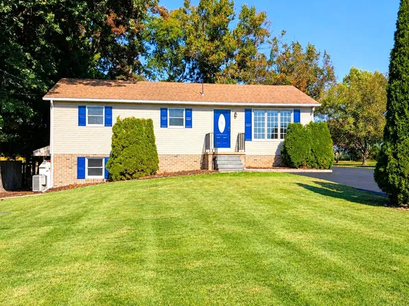 362 Longstreet Dr, Gettysburg, PA 17325