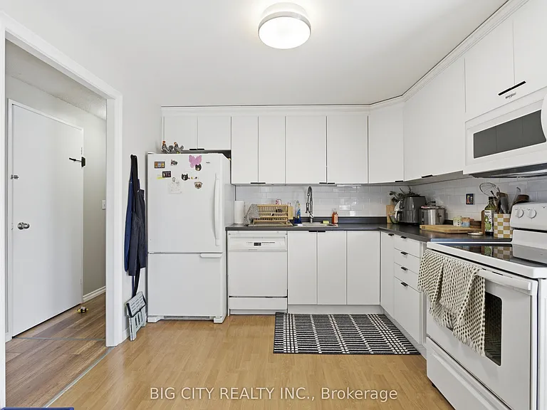 757 Edna Ct — Photo 2