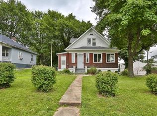 9246 Argyle Ave, Saint Louis, MO 63114