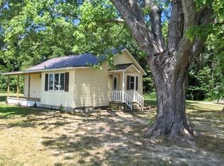 12516 N 1035th St, Effingham, IL 62401