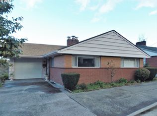 7796 SW Terwilliger Blvd, Portland, OR 97219