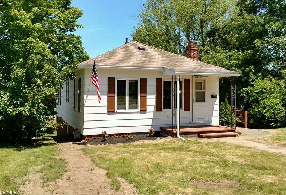940 Fern St, Conneaut, OH 44030 Zillow