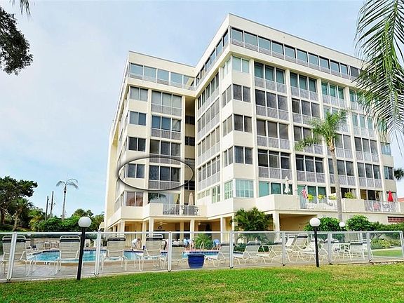 3rd image of 1355 S Portofino Dr APT 201