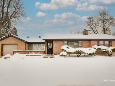 800 Morgan St, Elgin, IL, 60123