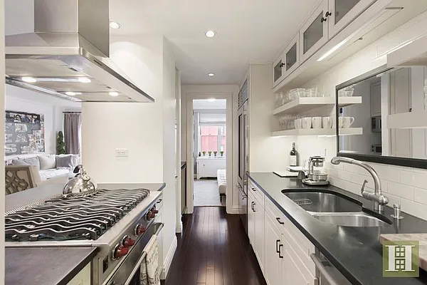 Sold by Halstead Real Estate | media 27