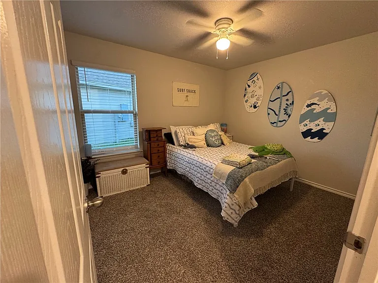 3946 Jayden Dr — Photo 5