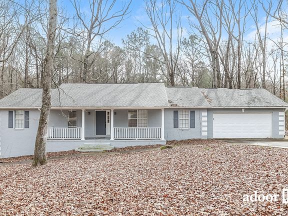 2nd image of 1004 Park Place Ln