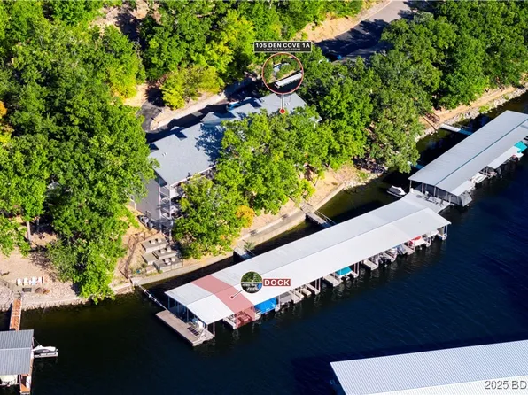 105 Den Cove Ln #1A, Lake Ozark, MO 65049
