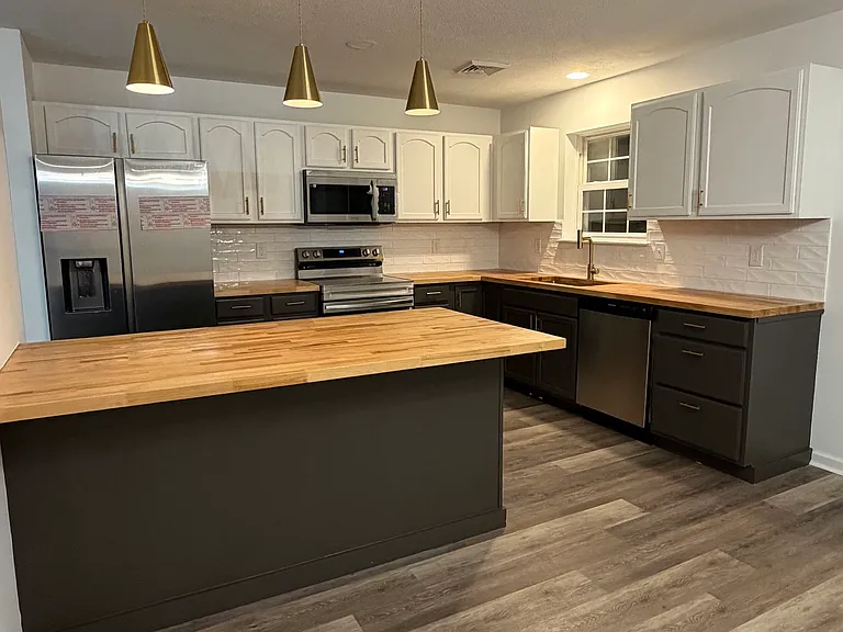 1209 Fern Dr — Photo 19