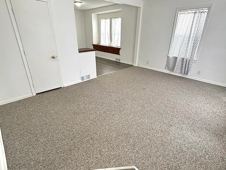 1011 N Pennsylvania Ave — Photo 3