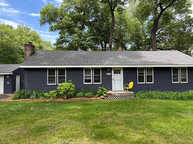 16658 Kettle River Blvd NE — Photo 1