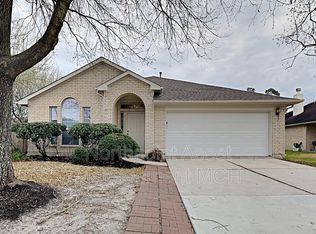 19410 Pinewood Mist Ln, Humble, TX 77346