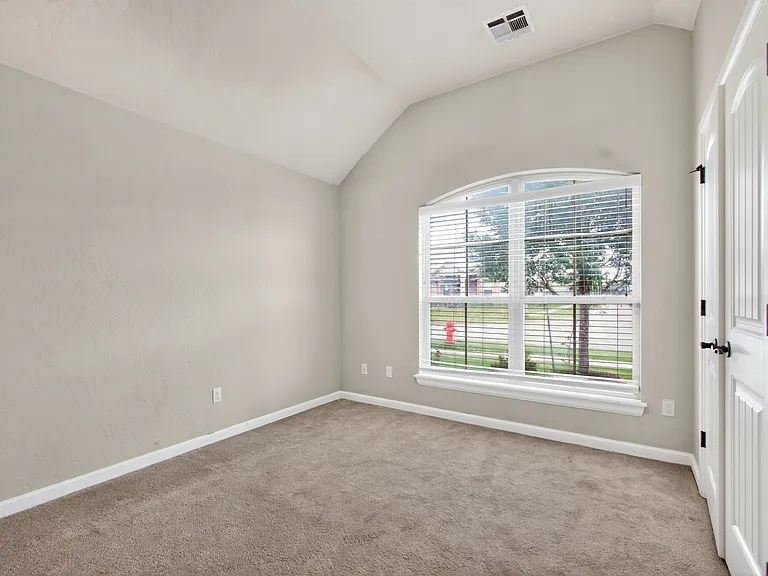 6901 NW 149th St — Photo 21