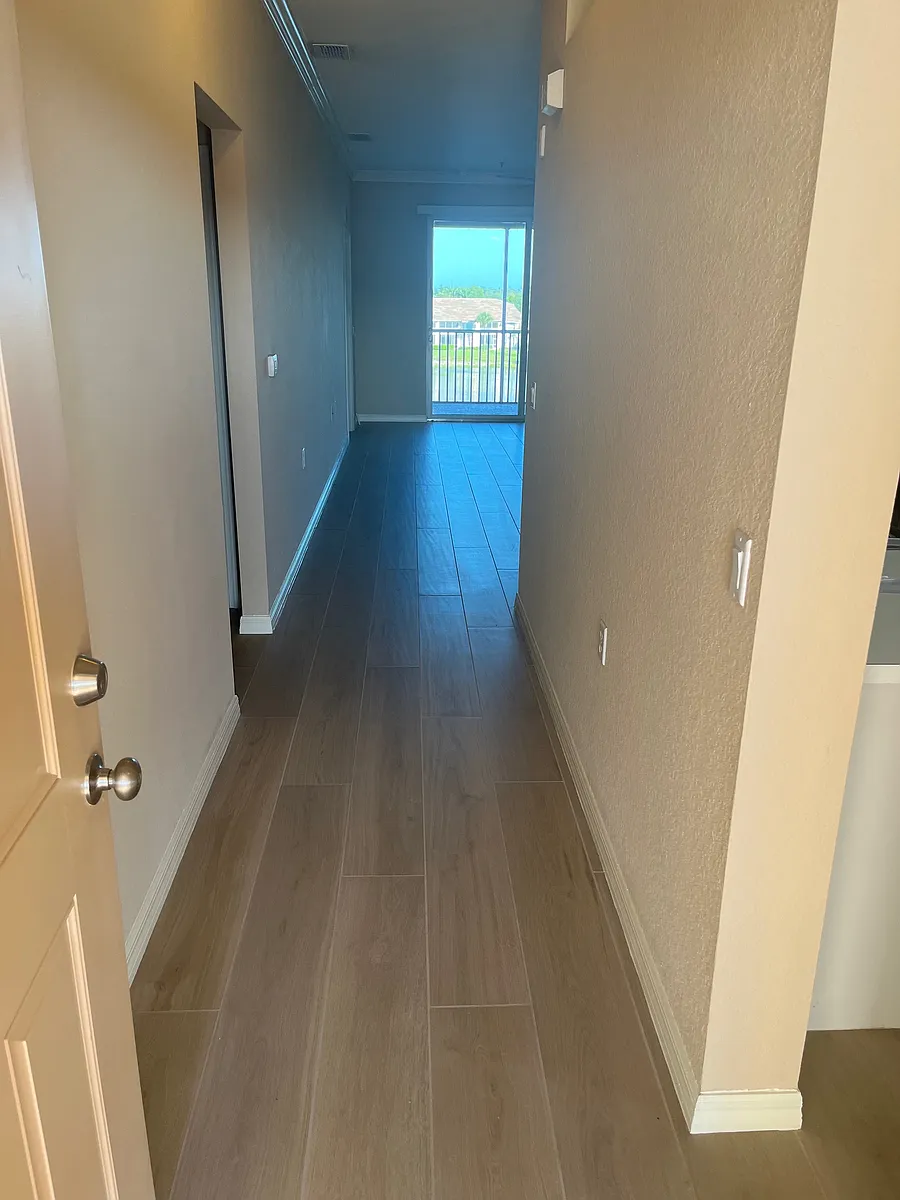 Building Photo - 8450 Kingbird Loop #446