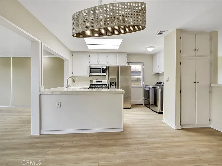 1425 Arrow Wood Dr — Photo 14
