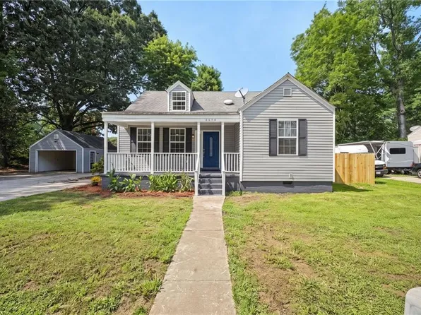 2604 Elkhart St, Chesapeake, VA 23323