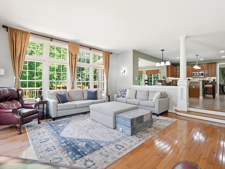 5767 Bush Hill Dr — Photo 28