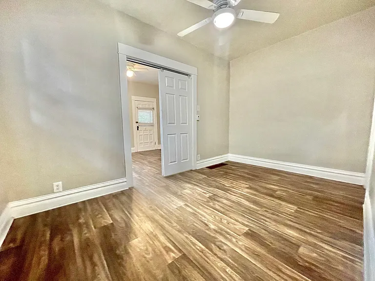 1453 S Clarkson St — Photo 7