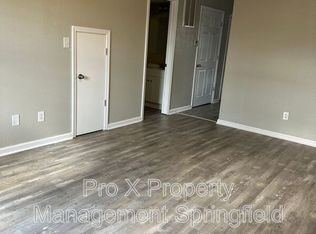 214 W Madison St, Springfield, MO 65806