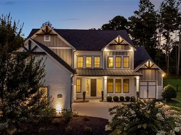 1145 Sweet Mia Ln, Powder Springs, GA 30127