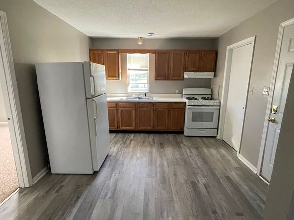 209 Liberty St APT 8