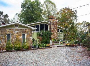 1544 Coalville Rd, Marble, NC 28905