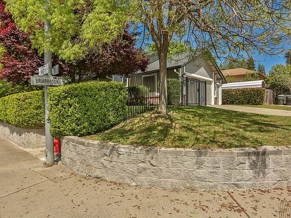 4th image of 8501 Briarbrook Cir