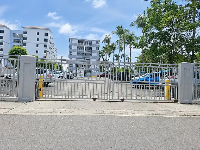 Condominio Costa Corcega #5C #5C — Photo 14