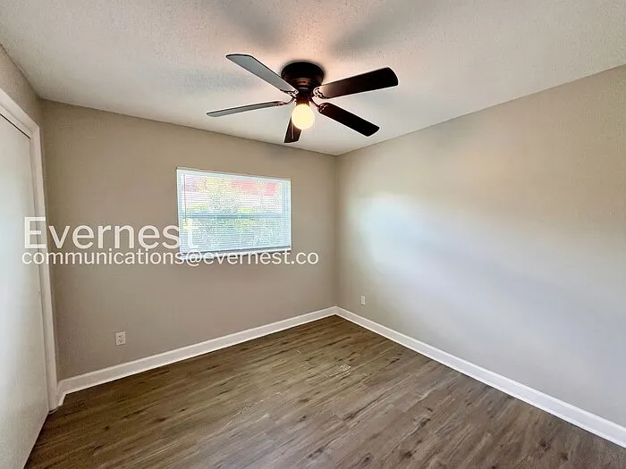 4708 Harwich St — Photo 19
