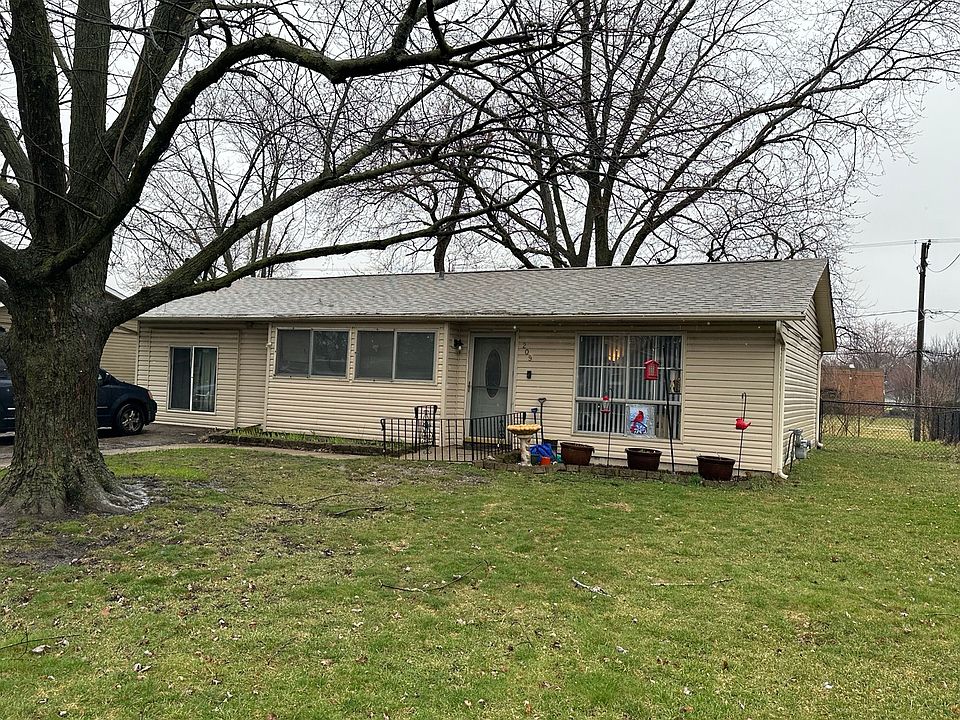 1st image of 209 Cedarwood Ave