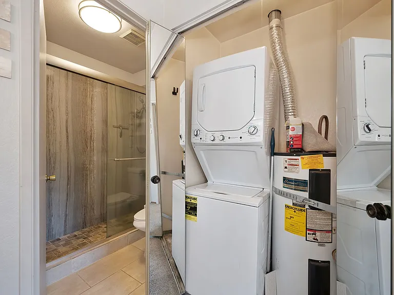 121 Luna Grande Cir #108 — Photo 12