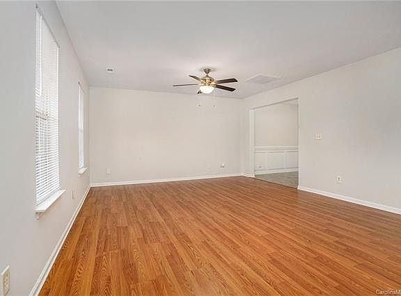 3rd image of 9205 High Rock Dr