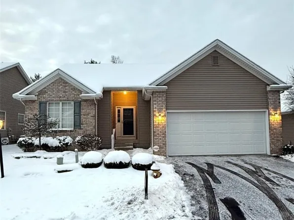 48 Greystone, Youngstown, OH 44514