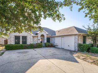 913 Jeffrey Dr, Denton, TX 76208