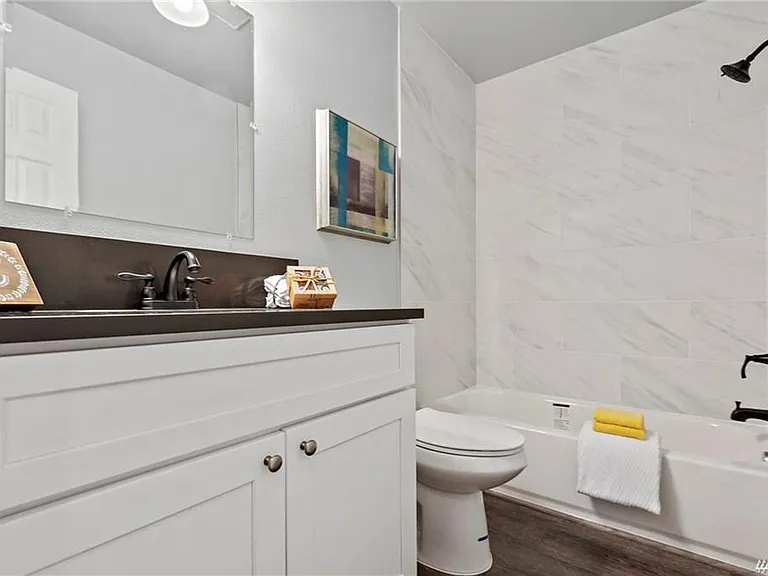 1226 Bellefield Park Ln #1226 — Photo 3