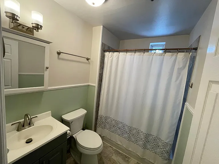 734 Adams St #2C — Photo 6