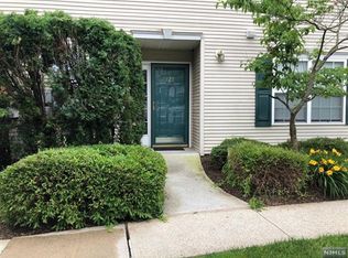 123 Cambridge Ct #B023, Clifton, NJ 07014