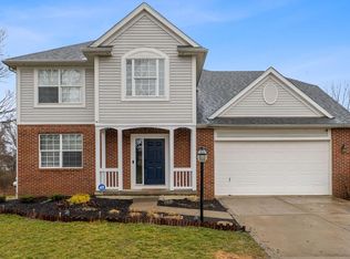 8272 Woodstream Dr, Canal Winchester, OH 43110