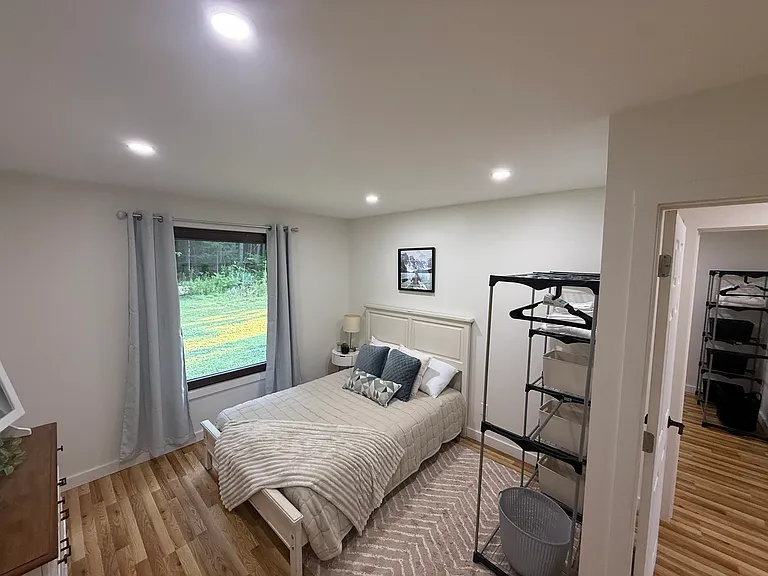 20 Reservoir Rd #B — Photo 12