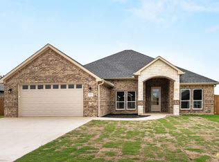 507 Limestone Cir, Mabank, TX 75147