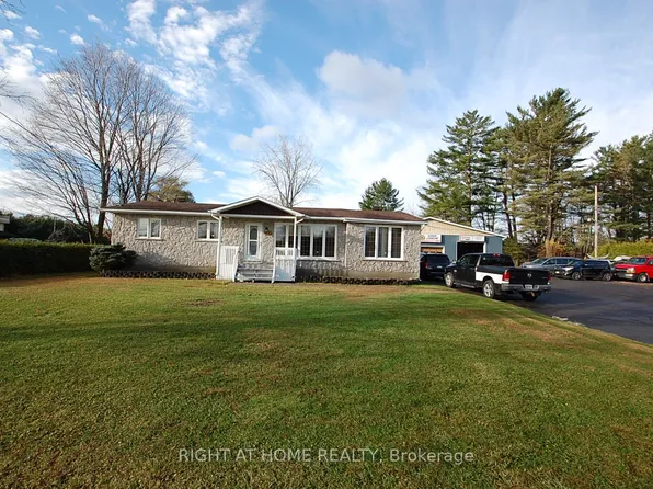312 Ramage Rd, Clarence Rockland, ON K4K 1K7