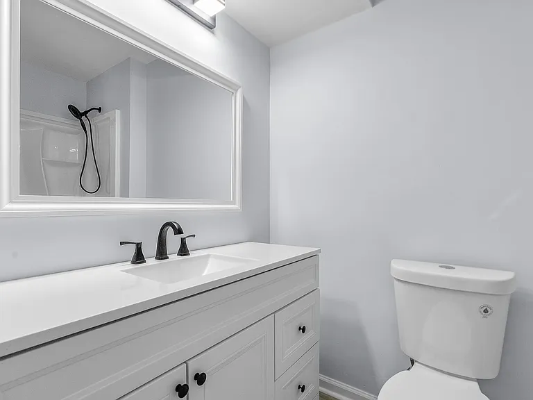 2417 Bernadotte Ct — Photo 30
