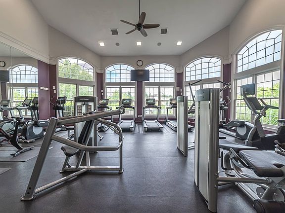 5th image of 13800 Jefferson Park Dr #2206