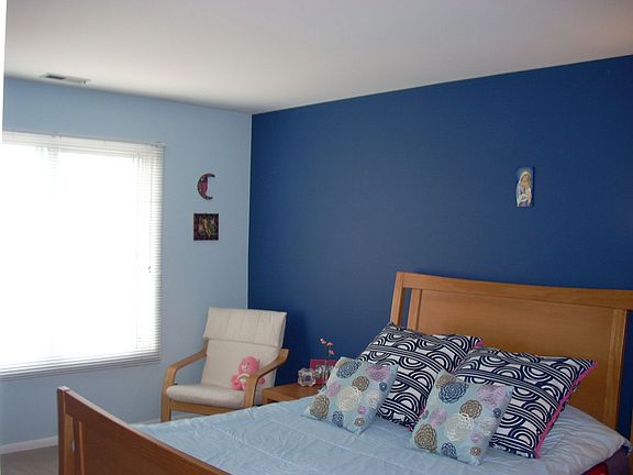 5th image of 337 Grissom Ct